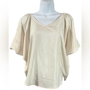 BCBGENERATION Sheer Blouse Cream Tunic Short Sleeves Open Back Womens Sz XS Boho